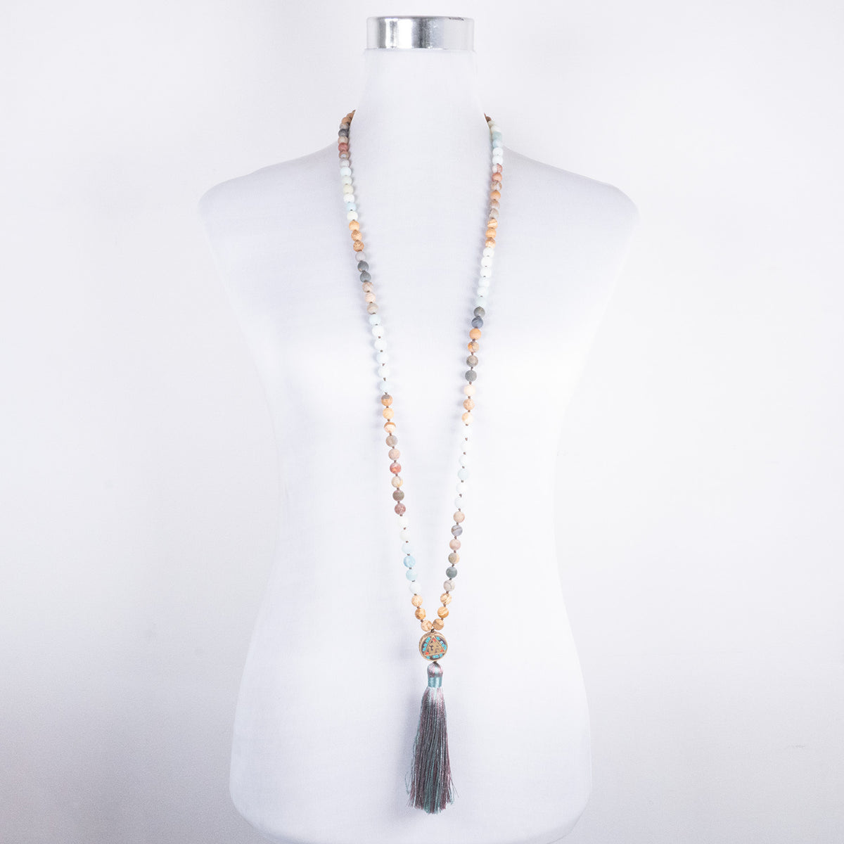 Mala Nepalí de Meditación - Colgante Om