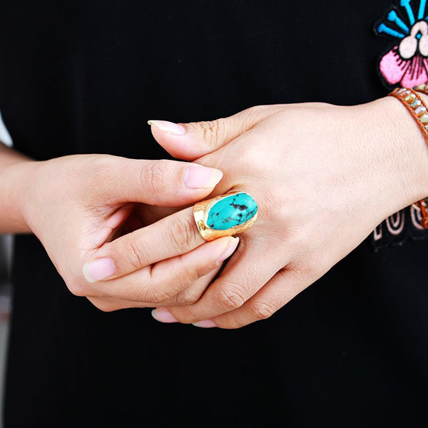 Anillo de piedra grande con Turquesa - Talla 7 US