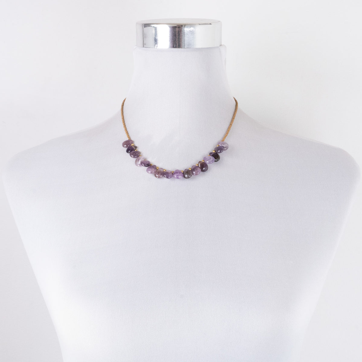 Collar corto Amatista Cuentas semilla 💜