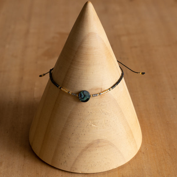Pulsera Abulón y Mostacillas <br> Armonía y Protección