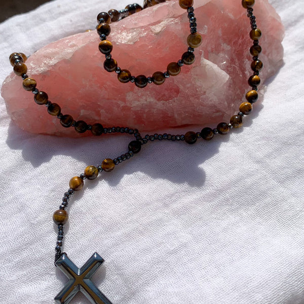Collar Rosario con Cruz de Hematita y cuentas de 6mm