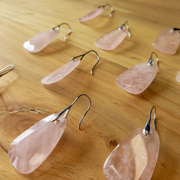 Aros de Cuarzo Rosado Natural