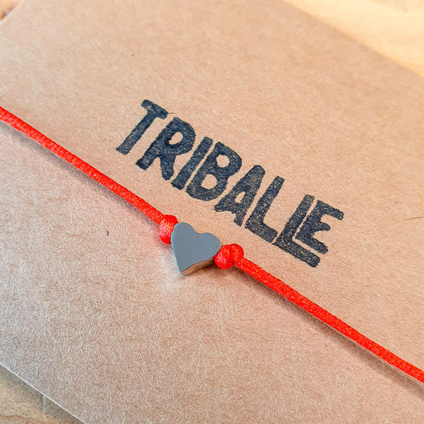 Pulsera del Deseo - Hilo Rojo con Corazón