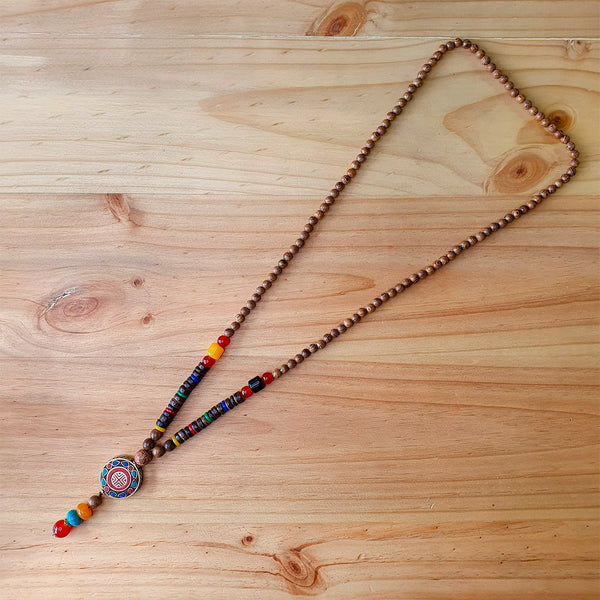 Collar Nepalí de Madera - Patrón Tradicional
