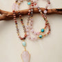 Collar de piedras naturales con Colgante de Flecha de Cuarzo