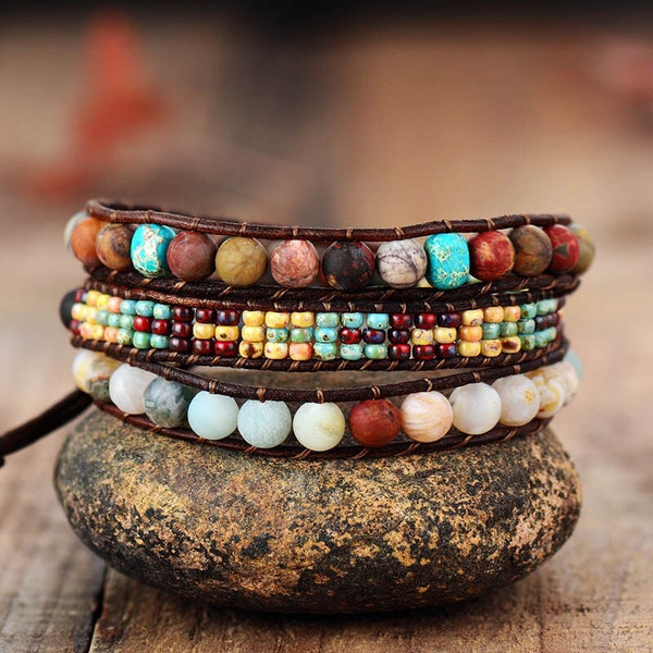 Pulsera vintage con piedras escarchadas